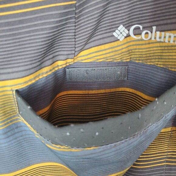 Columbia Board Shorts mens 38 Gray Yellow stripes Pockets Unlined Outdoor Beach - Picture 14 of 16